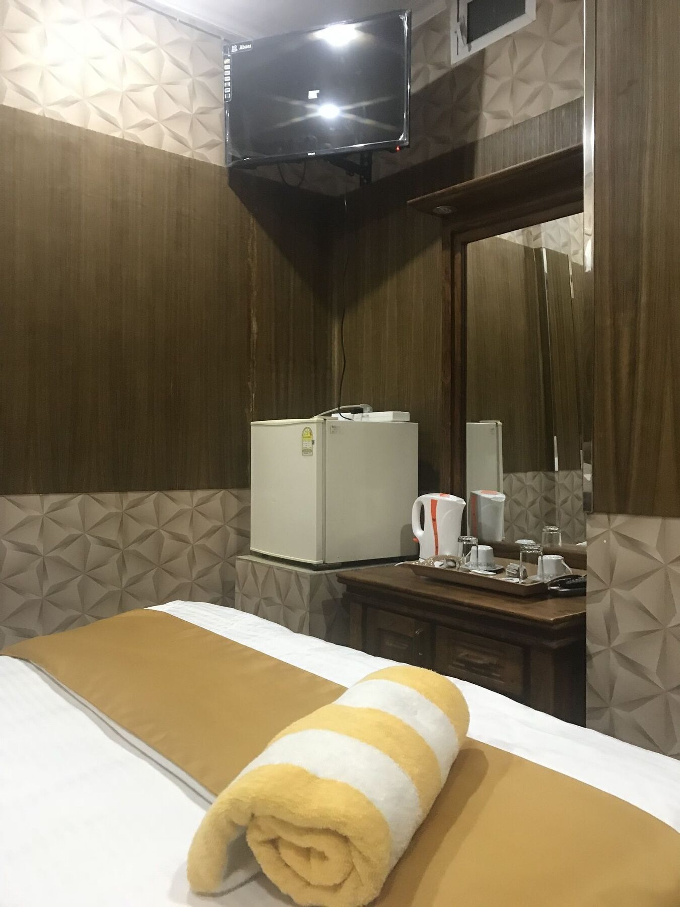 ホテル Oyo 112 Al Manaal Residency コロンボ エクステリア 写真