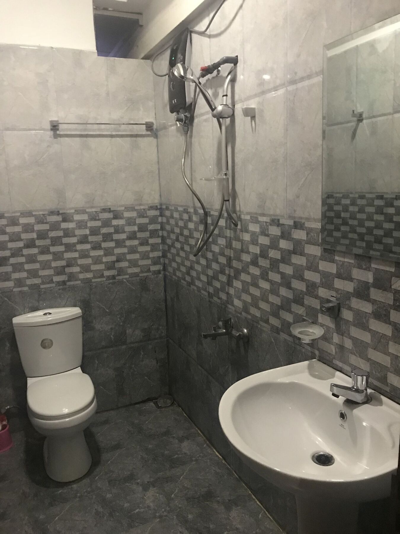 ホテル Oyo 112 Al Manaal Residency コロンボ エクステリア 写真