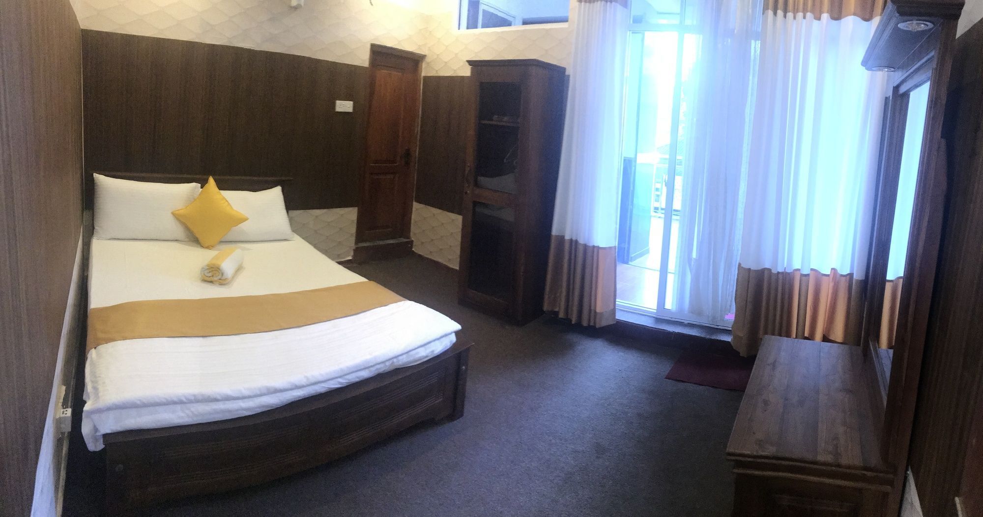 ホテル Oyo 112 Al Manaal Residency コロンボ エクステリア 写真