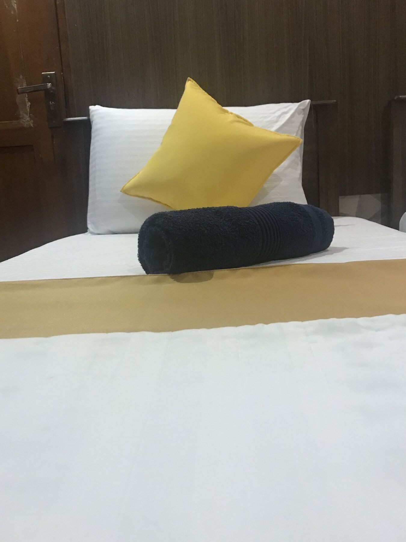 ホテル Oyo 112 Al Manaal Residency コロンボ エクステリア 写真